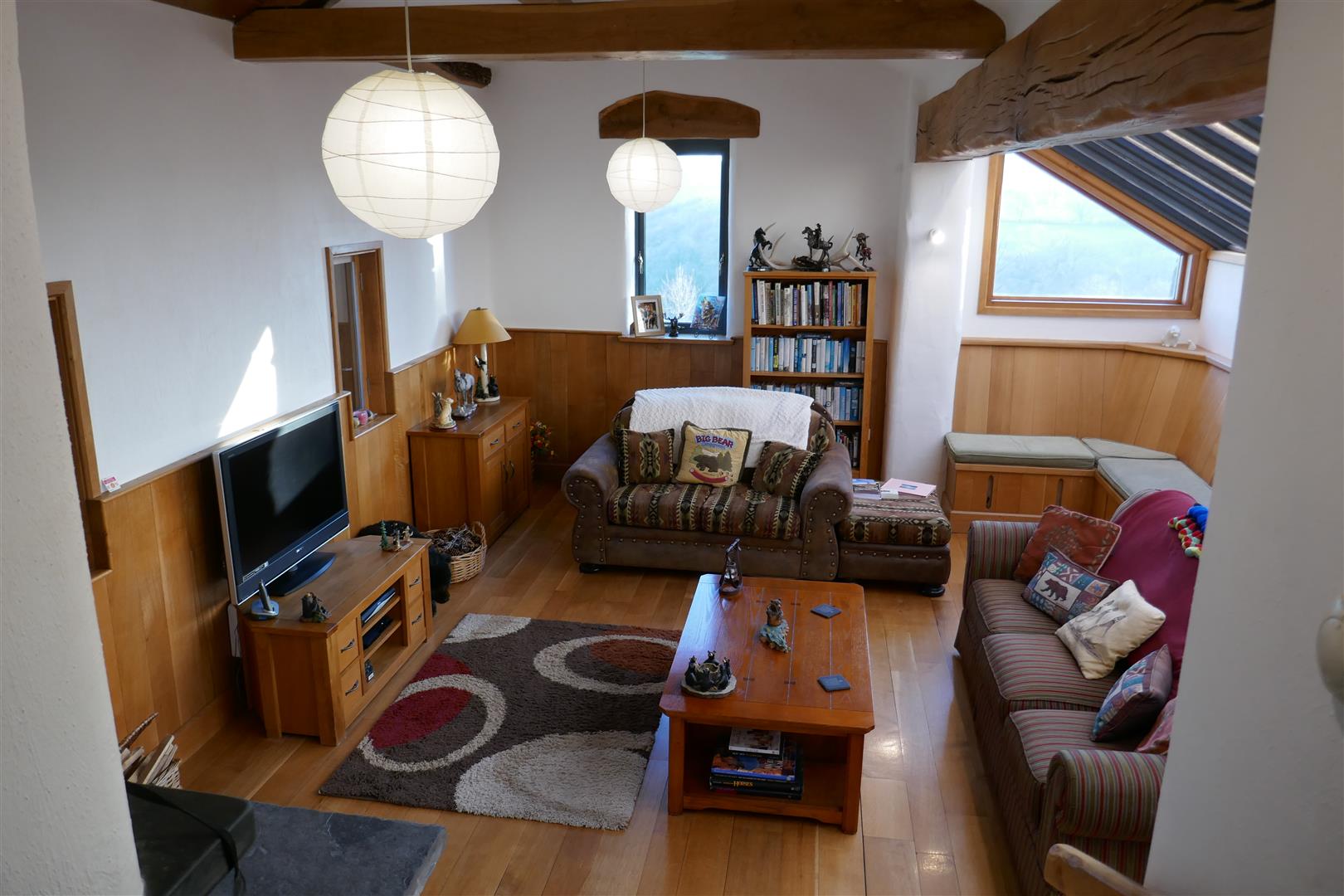 ANOTHER ROOM ASPECT